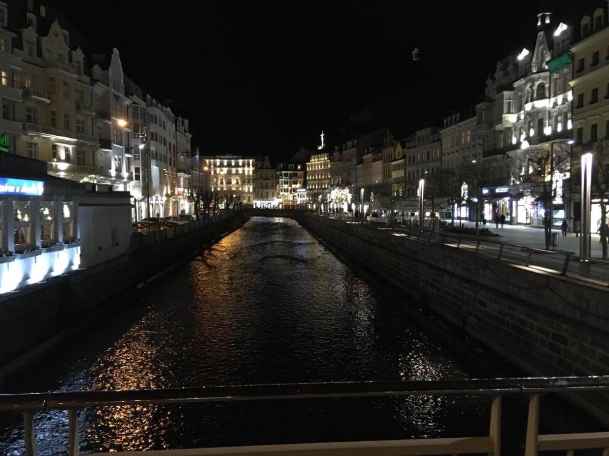 Elvira Apartment Karlovy Vary Luaran gambar
